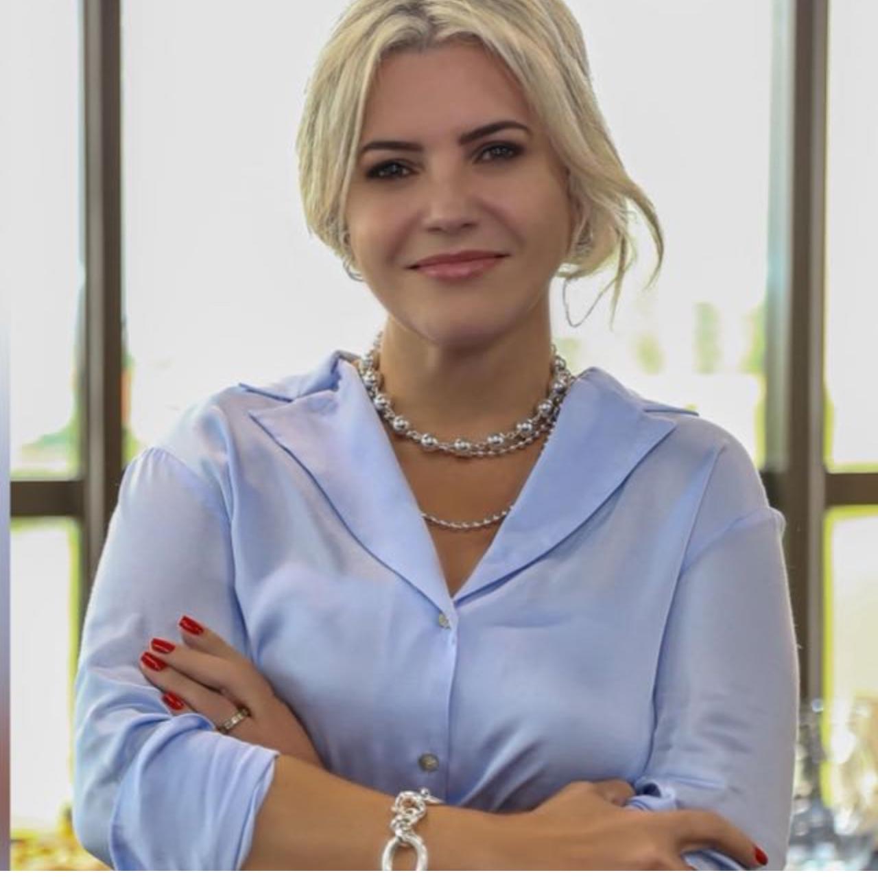 Jardinera, nos ofreces la felicidad