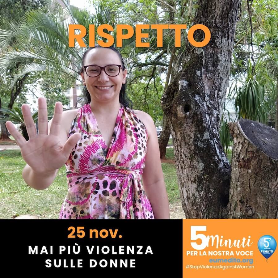 Poster di MSF per non avere più violenza contro le donne